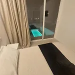 Sun Sea Villa-heated Pool Вилла Коральео