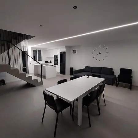 Sun Sea Villa-heated Pool Вилла
